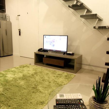 Maxstays - Max Style @ Fort Victoria Makati City Dış mekan fotoğraf