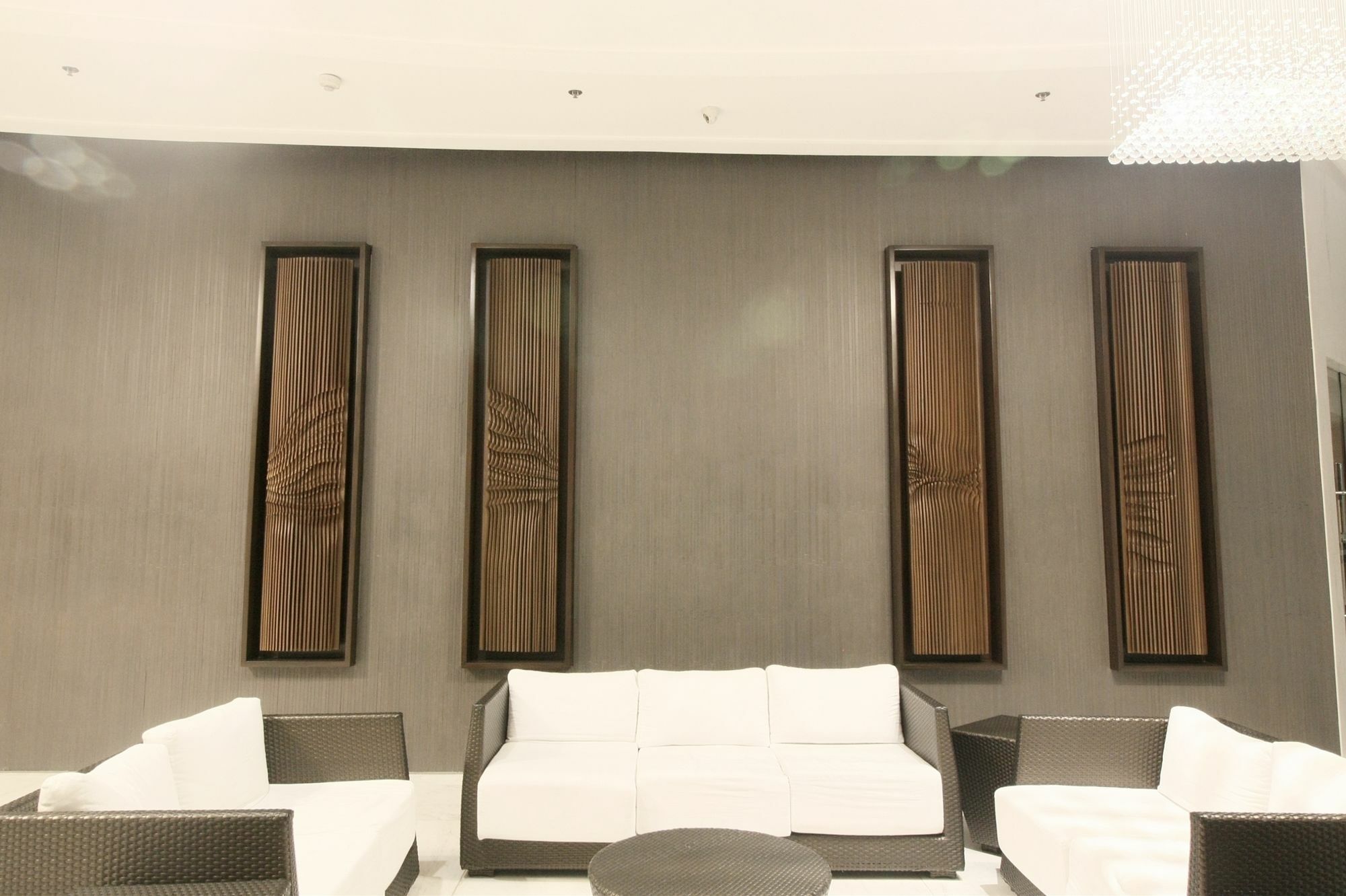 Maxstays - Max Style @ Fort Victoria Makati City Dış mekan fotoğraf